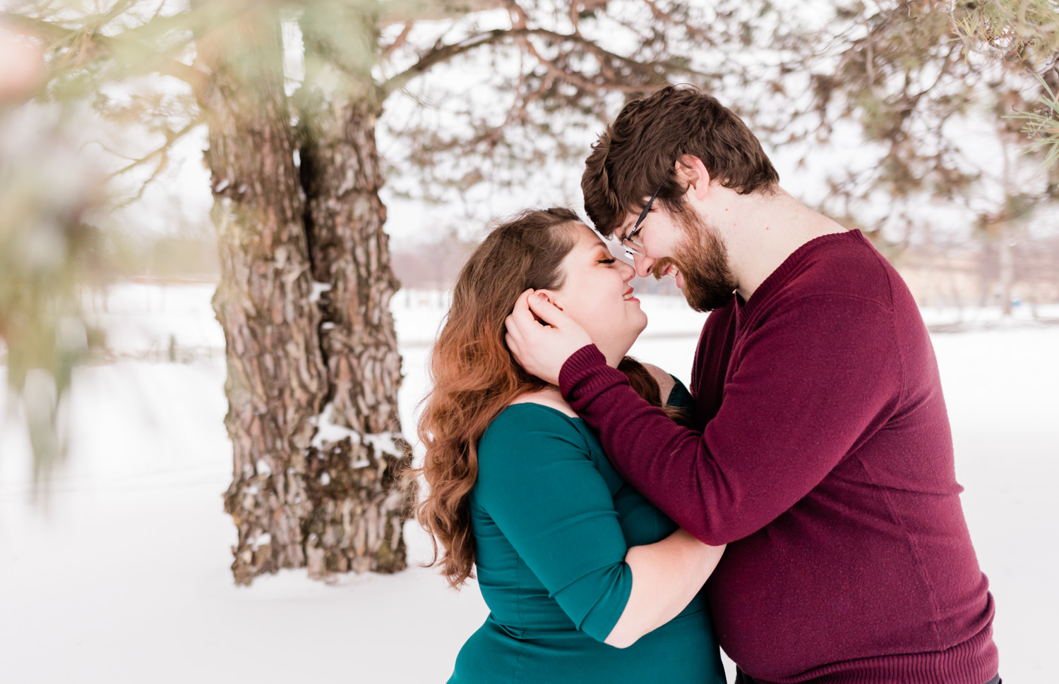 kansas-city-wedding-photographer-liberty-memorial-engagement-photos-