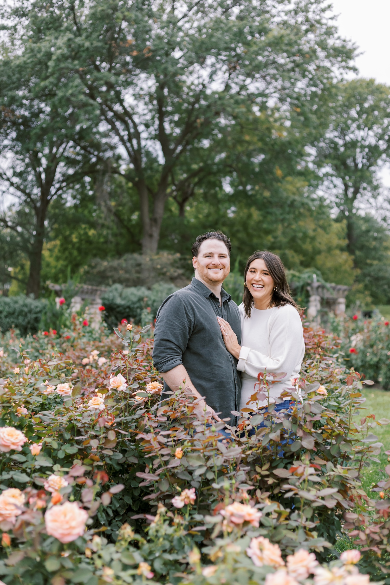 loose park engagement photos