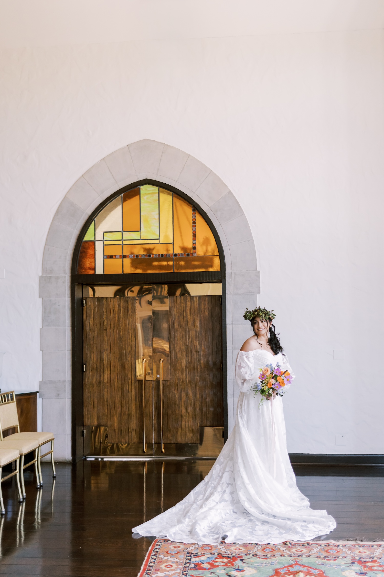 scandinavian inspired wedding photography iat oakwood country club in kansas city