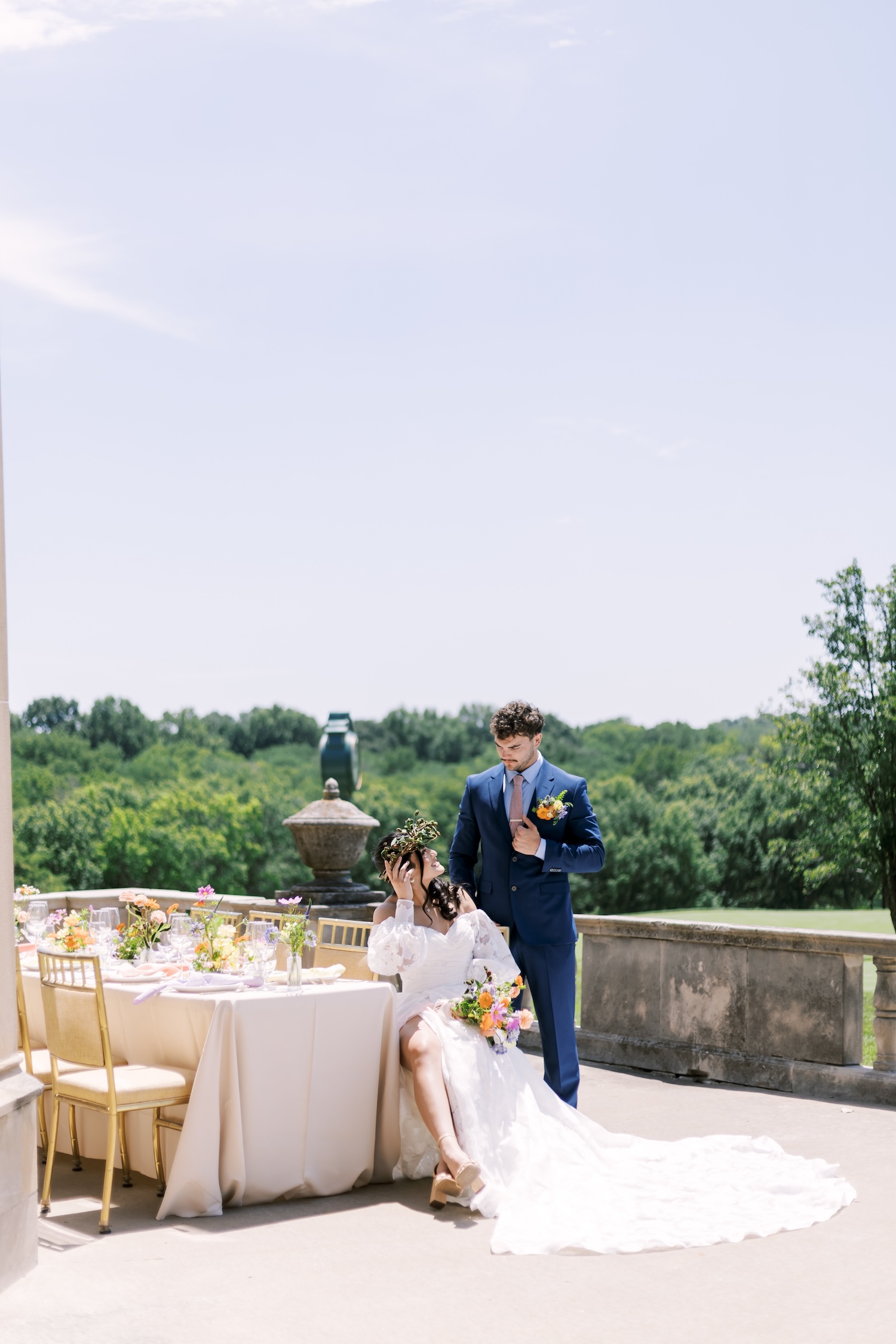 scandinavian inspired wedding photography iat oakwood country club in kansas city