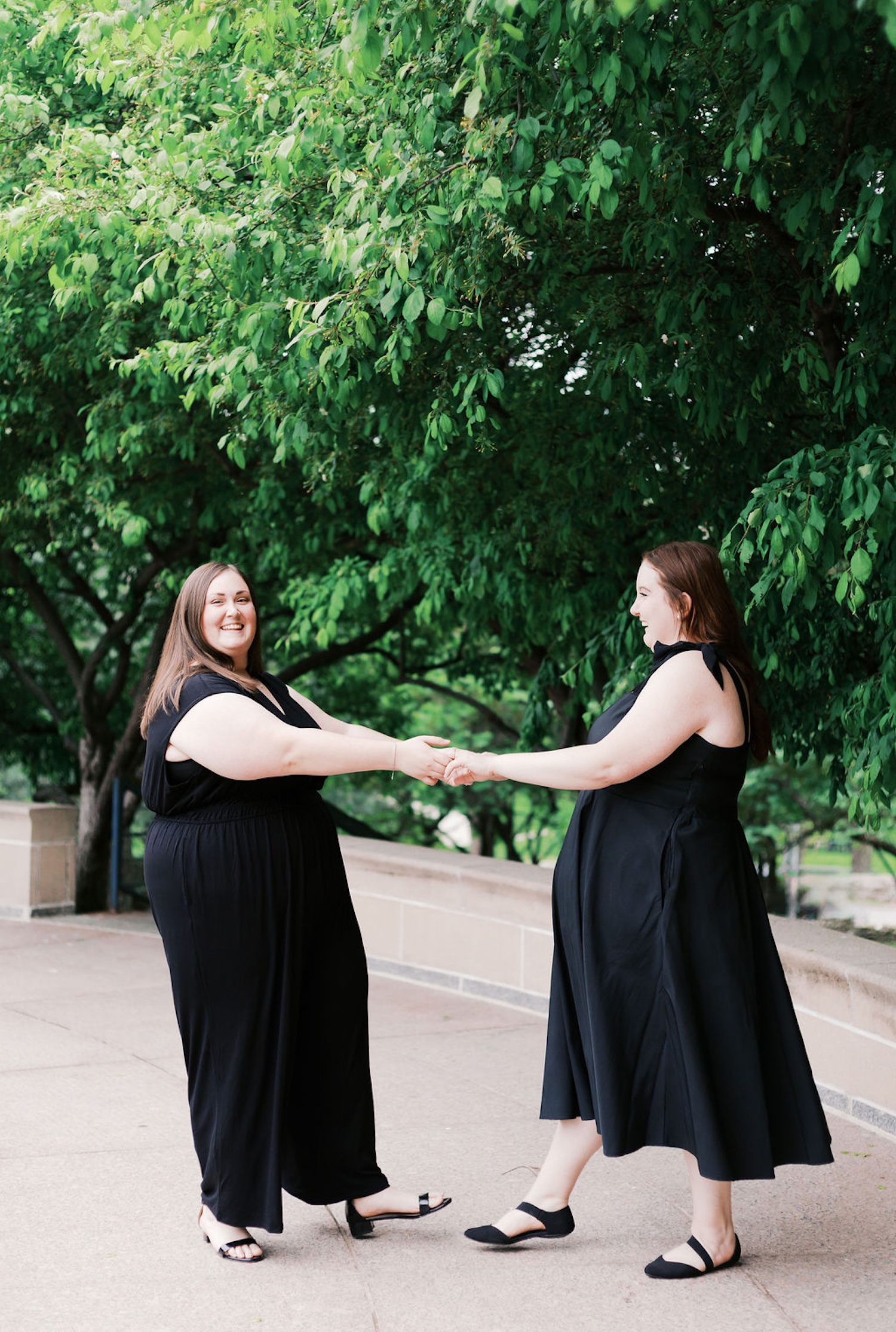 lgbtq+ engagement photos at the nelson atkins museum in kansas city lauren benson photography