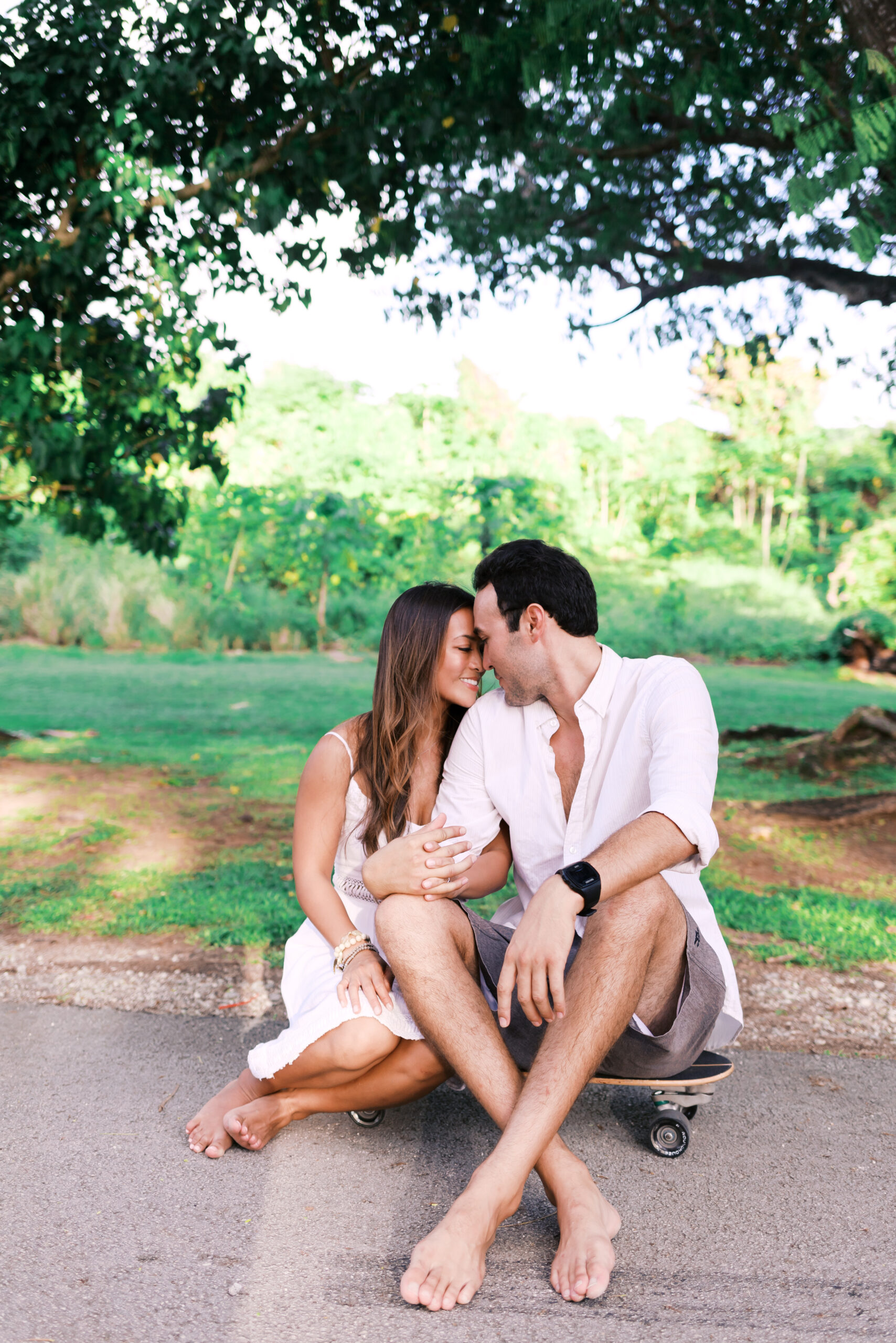 what to wear to your engagement session from your kansas city wedding photographer