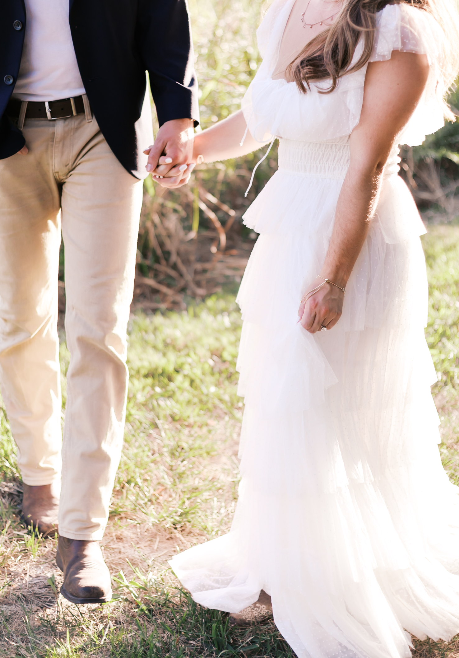 what to wear to your engagement session from your kansas city wedding photographer