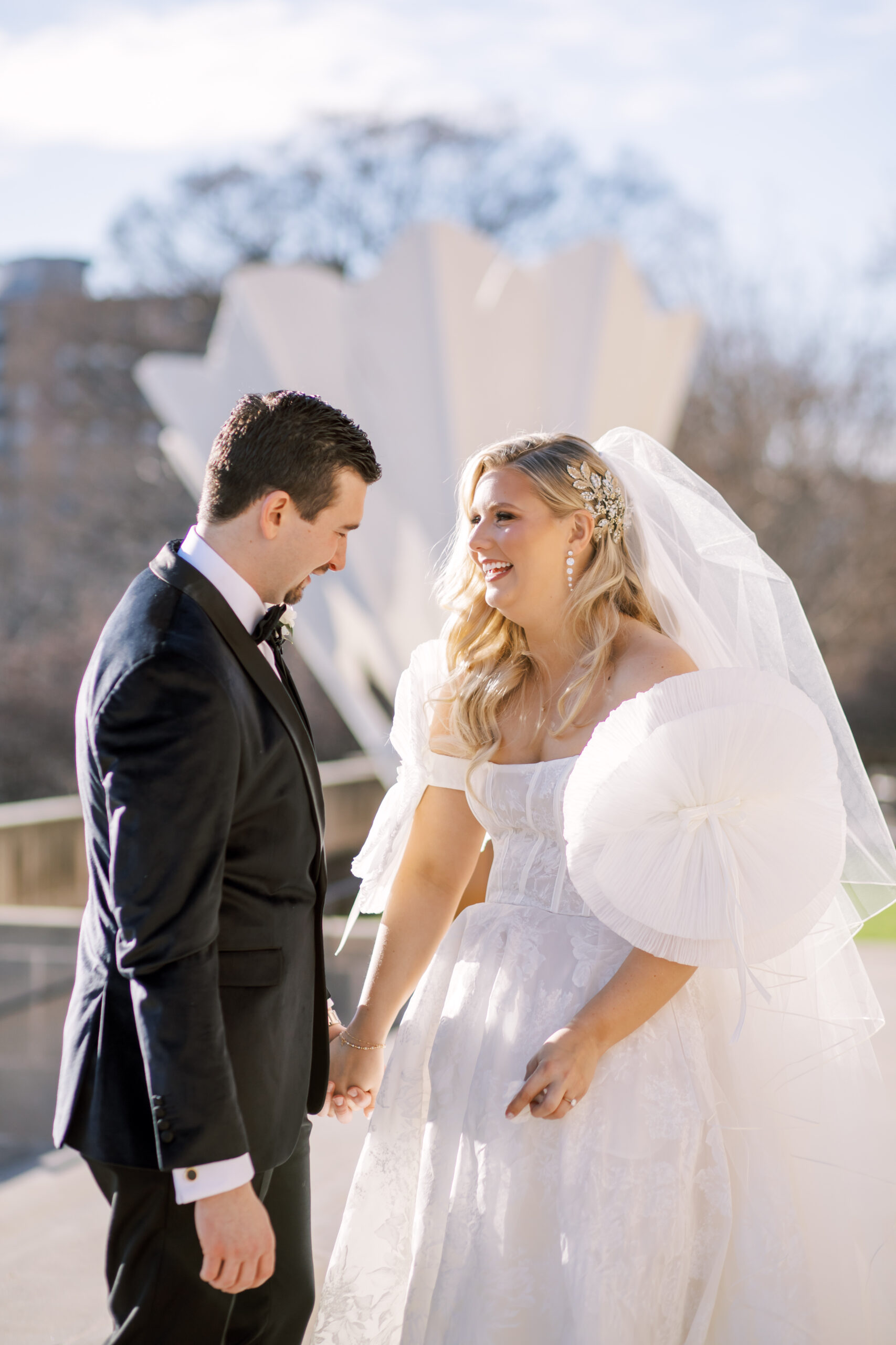 luxury winter wedding at the nelson atkins museum of art