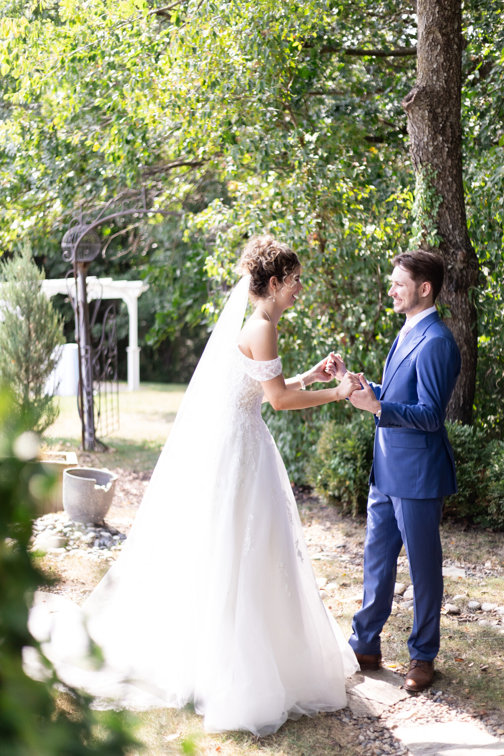 kansas city summer wedding at the countryside chalet
