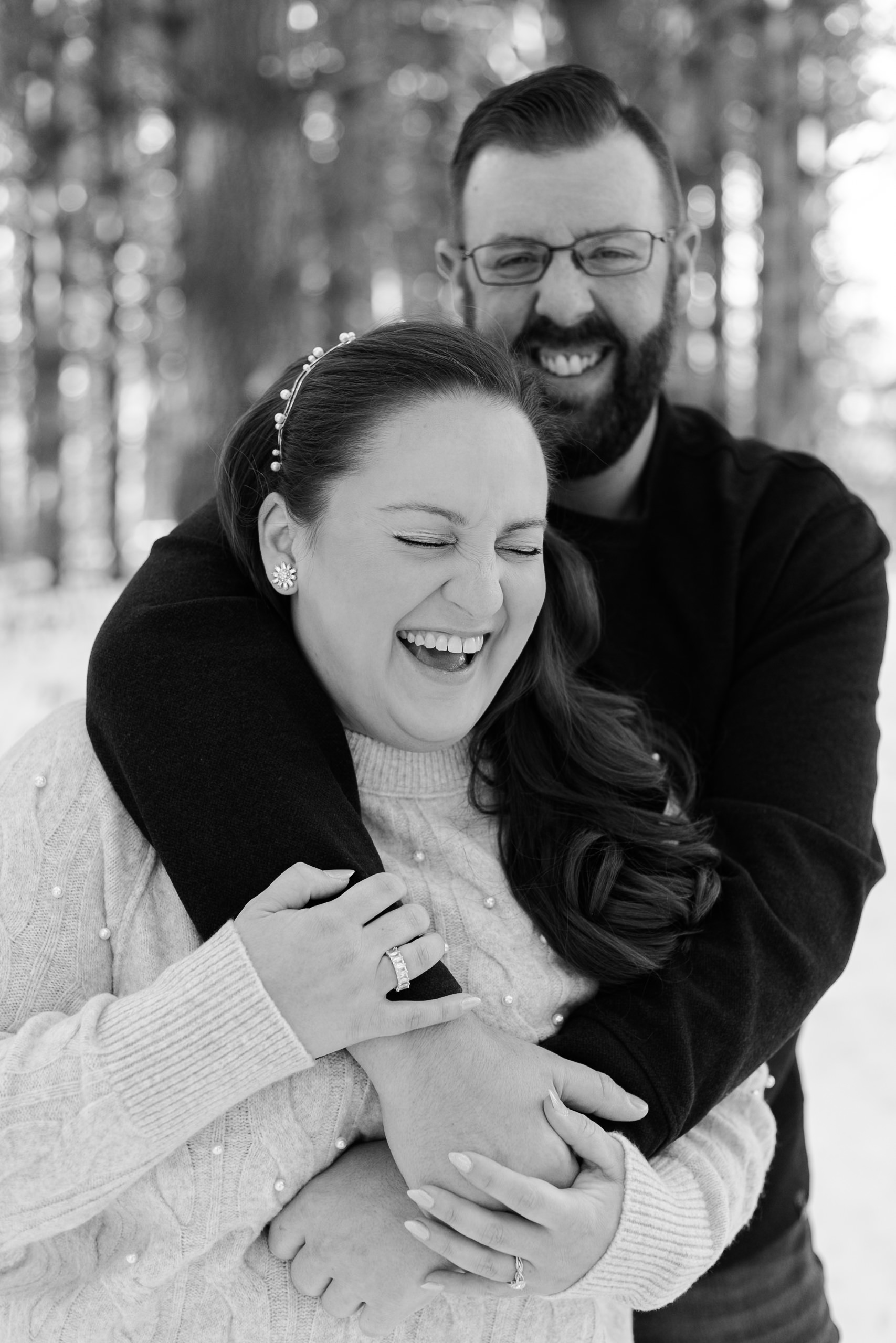 kansas city winter engagement photos at burr oak woods in blue springs missouri